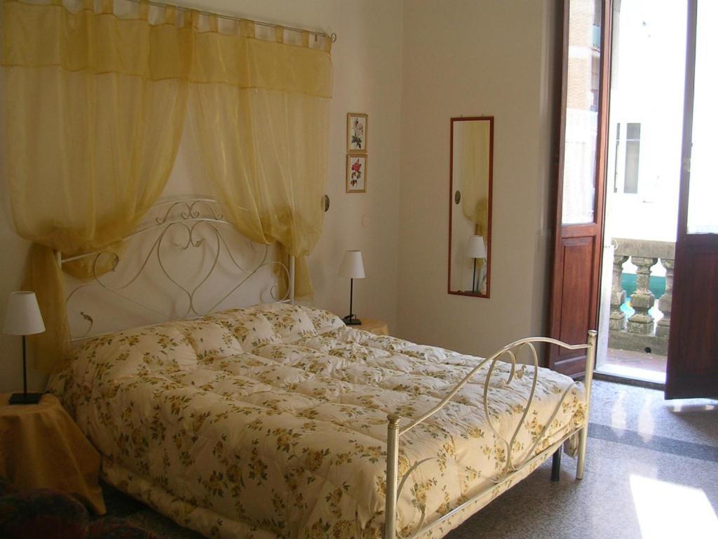 אסקולי פיצ'נו Ascoli Antica B&B חדר תמונה